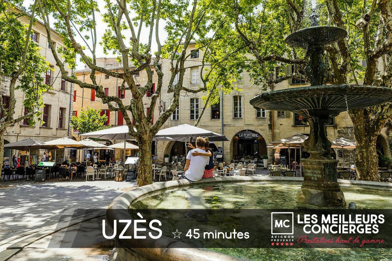 アヴィニョンRegard Sur Les Remparts - Terrasse & Parkingアパートメント エクステリア 写真
